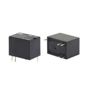 رله بوبین کنار رله 3 آمپر رله 12 ولت 3 آمپر 5 پین رله 4102 4100 رله کوچک