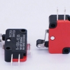 میکروسوئیچ قرقره ای v-155 میکرو سویچ غلتک دار میکروسوییچ غلطکی 3 پایه فیش خور لحیمی